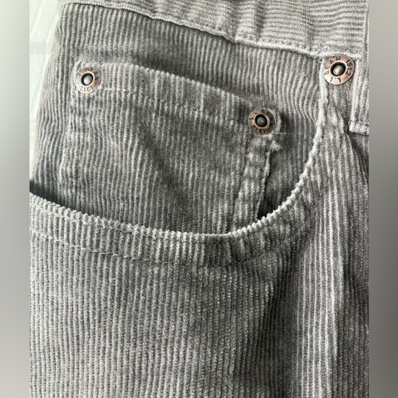 LL Bean Gray Corduroy Business Casual Work  Men’s Pants 30 x 32 - Picture 4 of 5